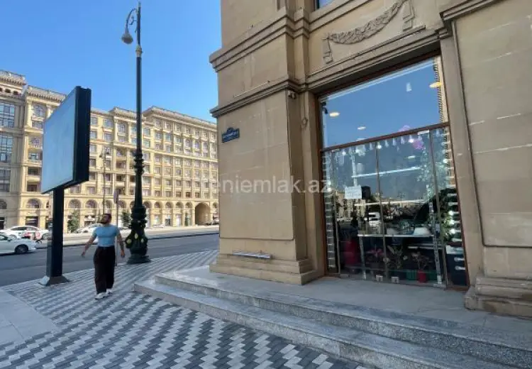 30 m² Obyekt / Ofis Kirayə (aylıq), Nərimanov, Bakı