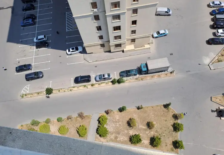 3 otaqlı mənzil , Səbail, Bakı