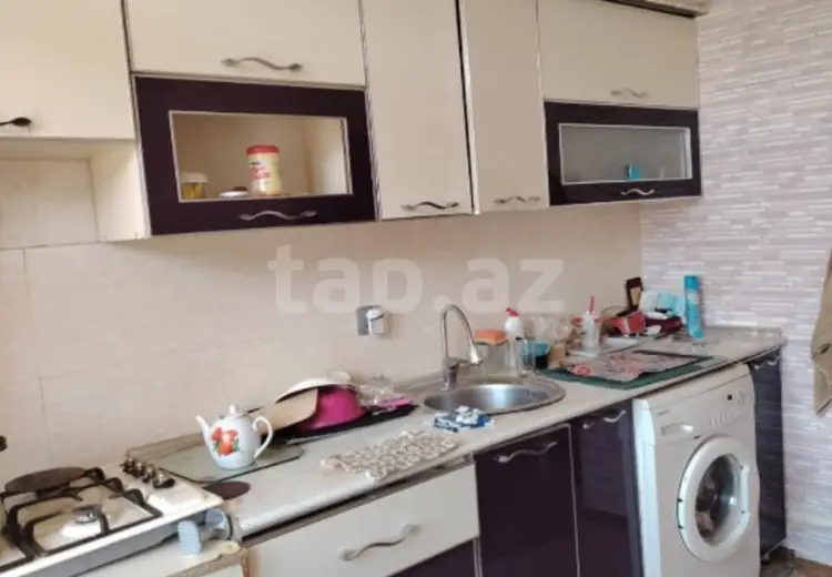 3 otaqlı mənzil , Səbail, Bakı