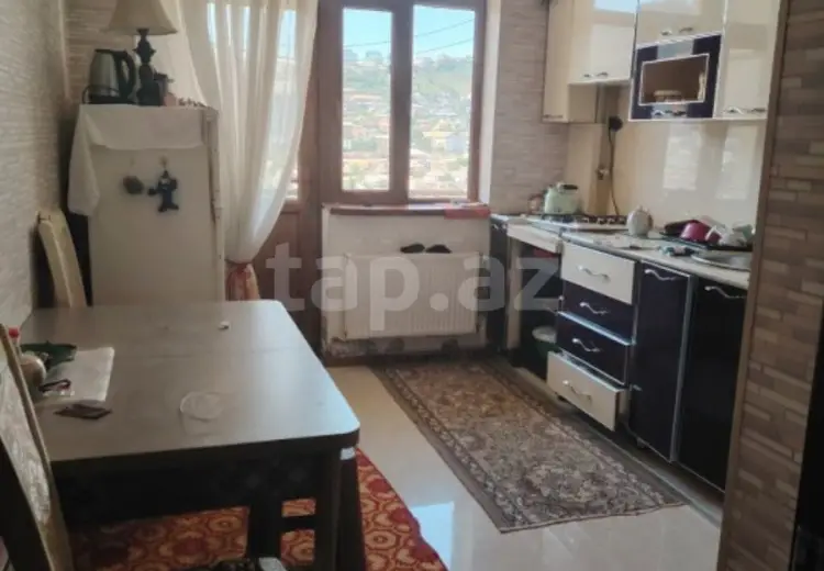 3 otaqlı mənzil , Səbail, Bakı