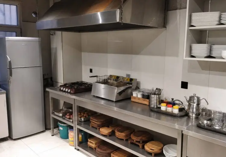 139 m² Obyekt / Ofis Satılır, Abşeron