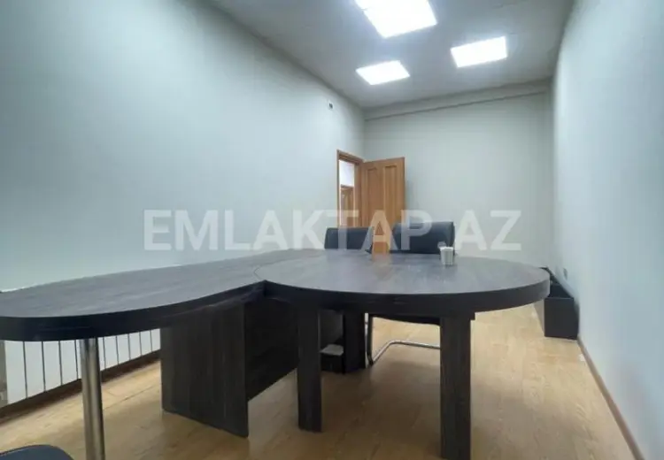 200 m² Obyekt / Ofis Kirayə (aylıq), Nərimanov, Bakı