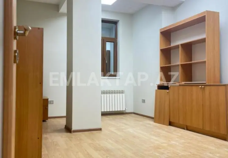200 m² Obyekt / Ofis Kirayə (aylıq), Nərimanov, Bakı