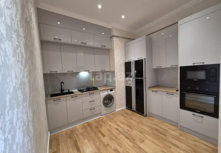 3 otaqlı mənzil , Bakı
