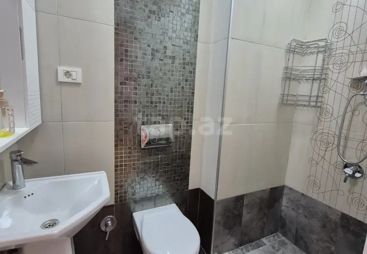 3 otaqlı mənzil , Bakı