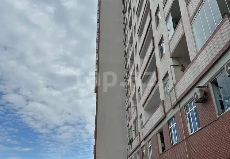 3 otaqlı mənzil , Bakı