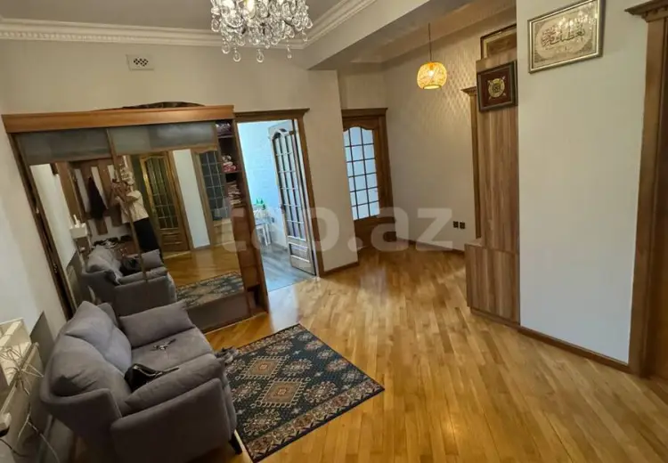 3 otaqlı mənzil , Bakı
