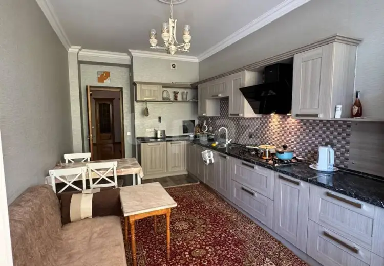 3 otaqlı mənzil , Bakı