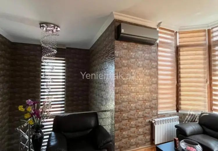 7 otaqlı mənzil Satılır, Quba