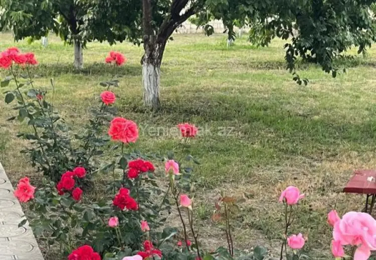 7 otaqlı mənzil Satılır, Quba