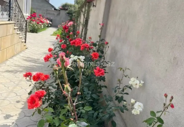 7 otaqlı mənzil Satılır, Quba
