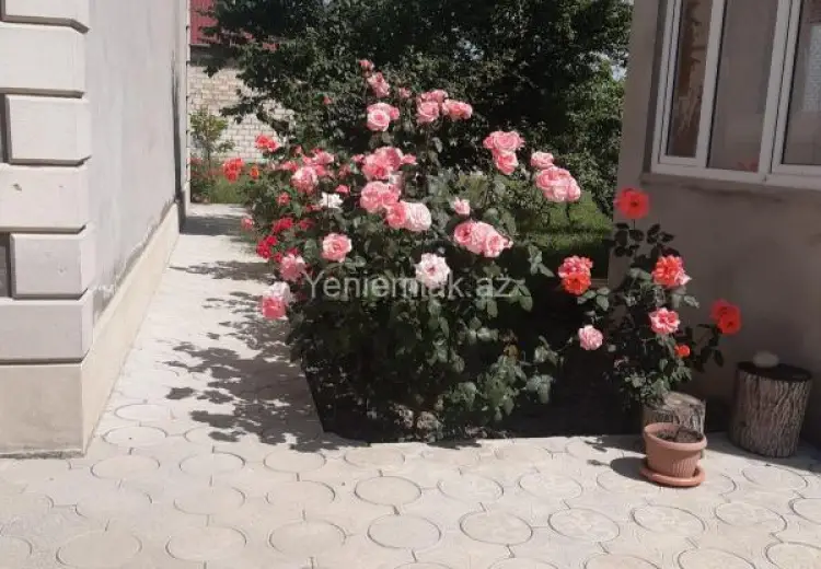 7 otaqlı mənzil Satılır, Quba