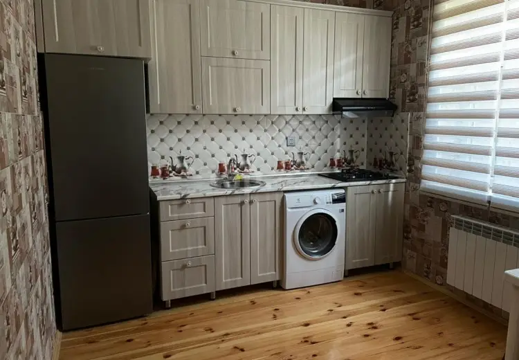 3 otaqlı mənzil , Xırdalan