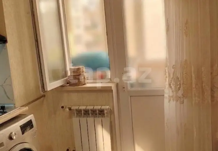 3 otaqlı mənzil , Xırdalan