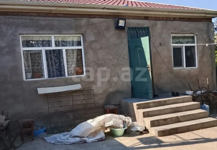 3 otaqlı mənzil , Bakı