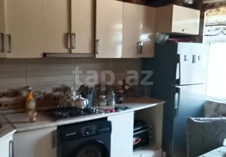 3 otaqlı mənzil , Bakı