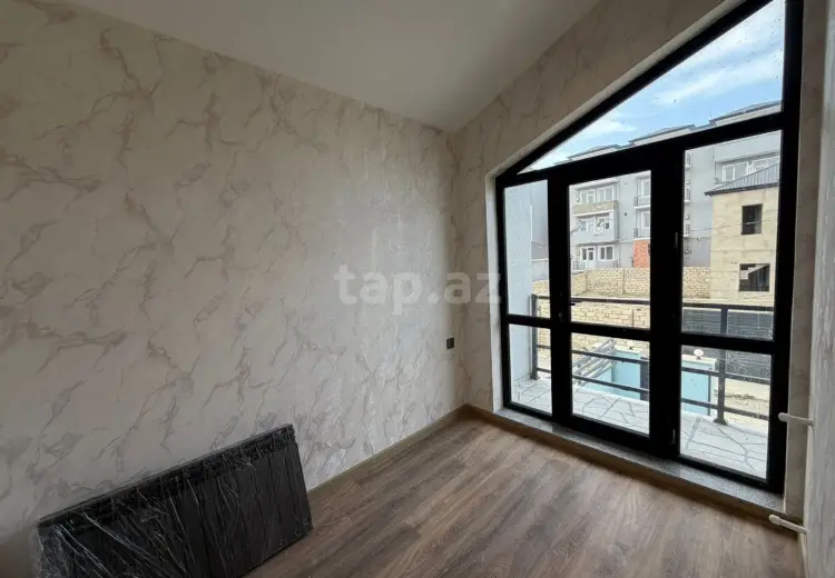 3 otaqlı mənzil , Bakı
