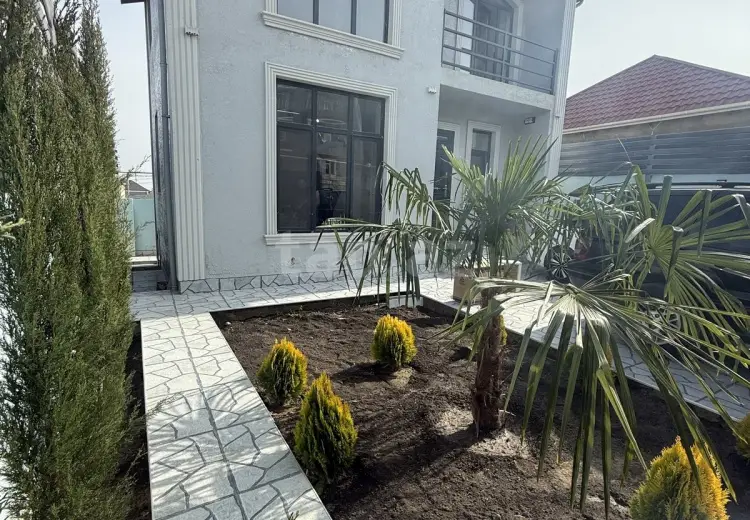 3 otaqlı mənzil , Bakı