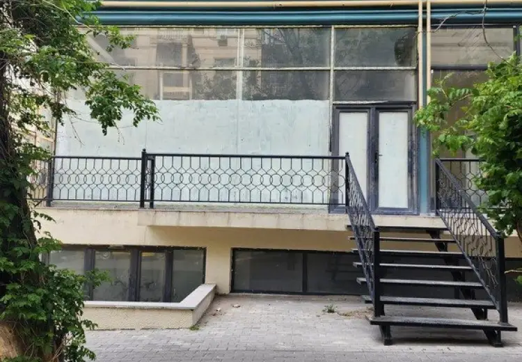 100 m² Obyekt / Ofis Satılır, Nəsimi, Bakı