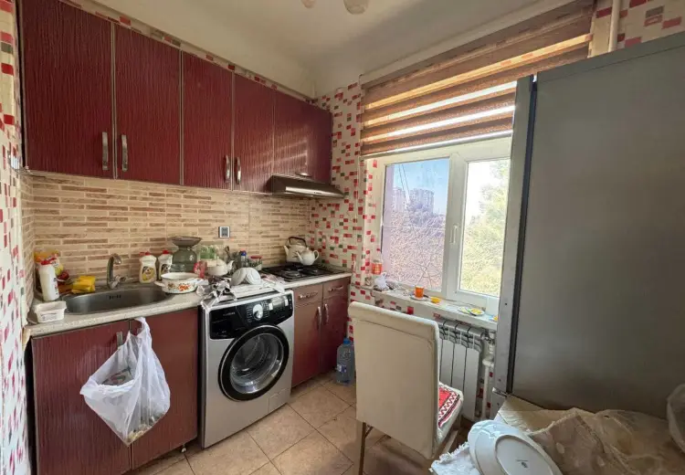 2 otaqlı mənzil Satılır, Nizami, Bakı