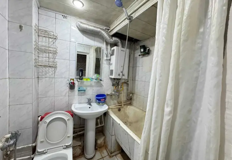 2 otaqlı mənzil Satılır, Nizami, Bakı