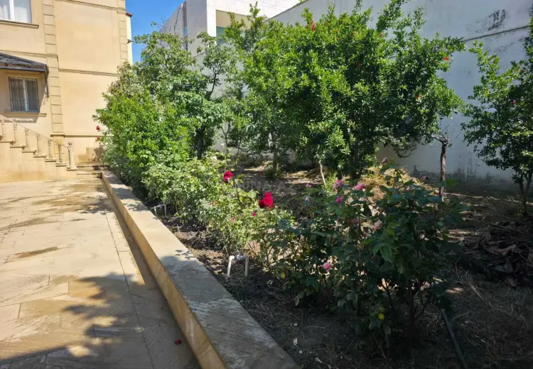 6 otaqlı mənzil Satılır, Badamdar qəs., Səbail, Bakı