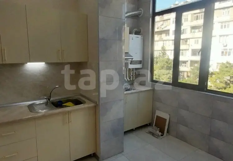 3 otaqlı mənzil , Bakı