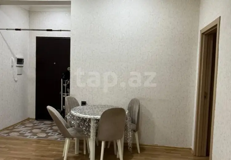3 otaqlı mənzil , Bakı