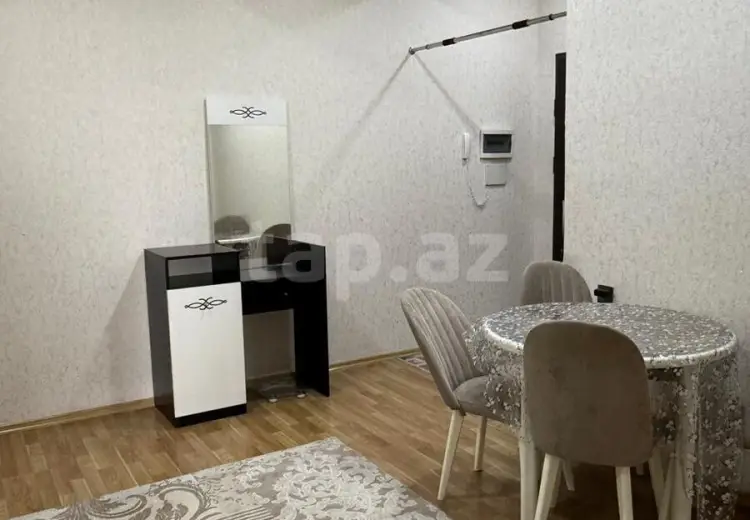 3 otaqlı mənzil , Bakı