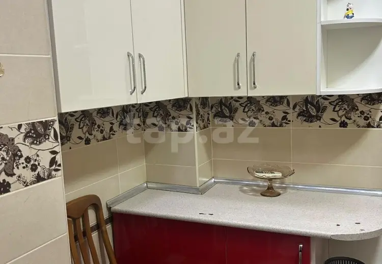 3 otaqlı mənzil , Bakı