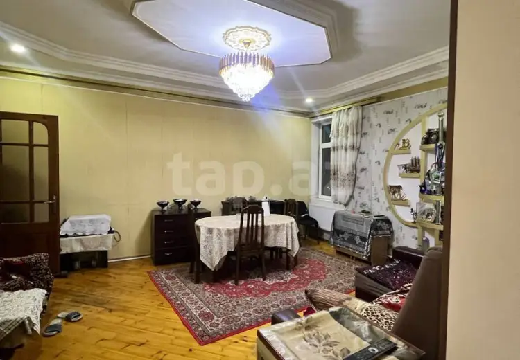 3 otaqlı mənzil , Bakı