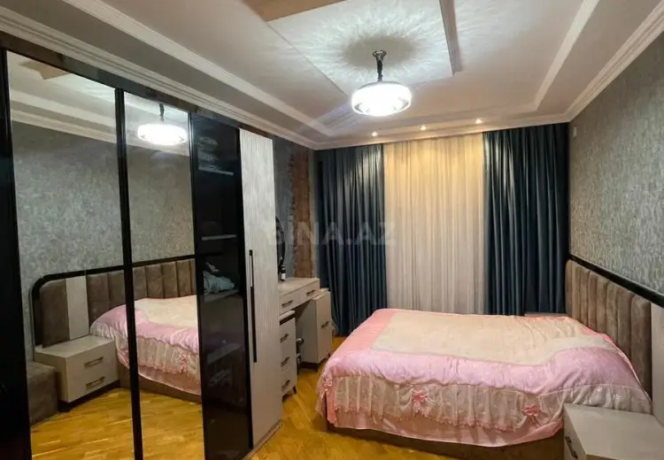 4 otaqlı mənzil Satılır, Xətai, Bakı