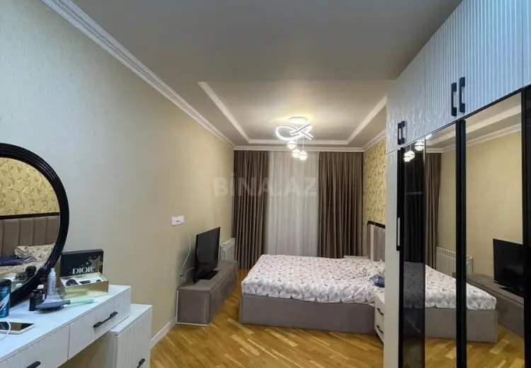 4 otaqlı mənzil Satılır, Xətai, Bakı