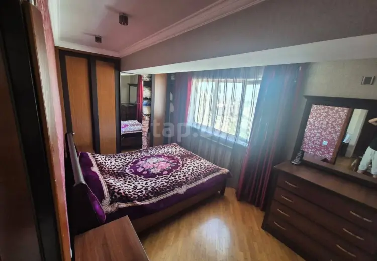3 otaqlı mənzil , Bakı