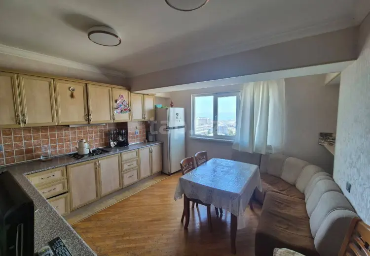 3 otaqlı mənzil , Bakı