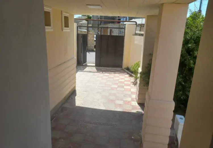 6 otaqlı mənzil Satılır, Xırdalan