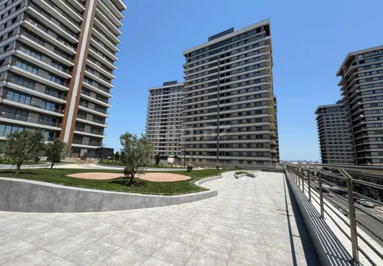3 otaqlı mənzil , Bakı