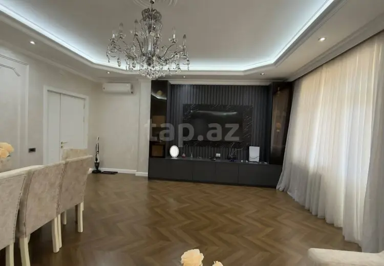 3 otaqlı mənzil , Bakı