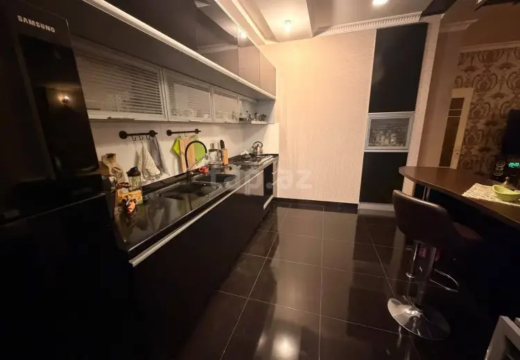 3 otaqlı mənzil , Bakı