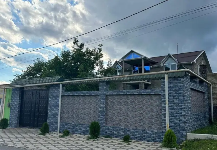 5 otaqlı mənzil Satılır, Qəbələ