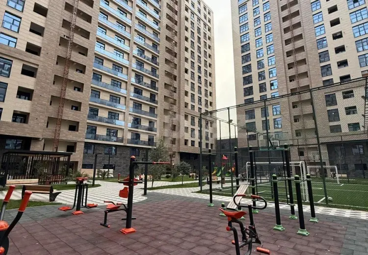 3 otaqlı mənzil , Bakı