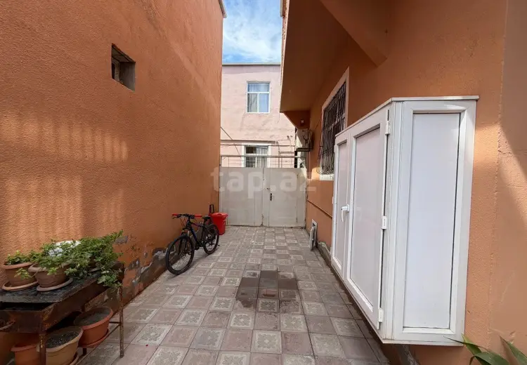 3 otaqlı mənzil , Xırdalan