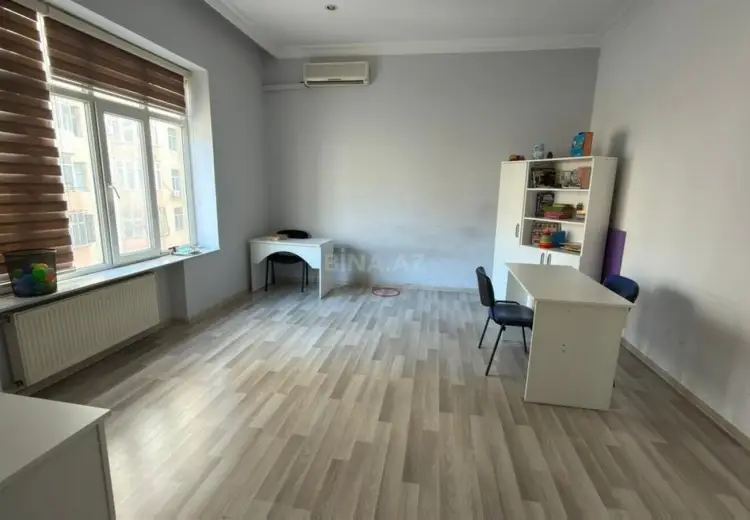 210 m² Obyekt / Ofis Kirayə (aylıq), Nərimanov, Bakı