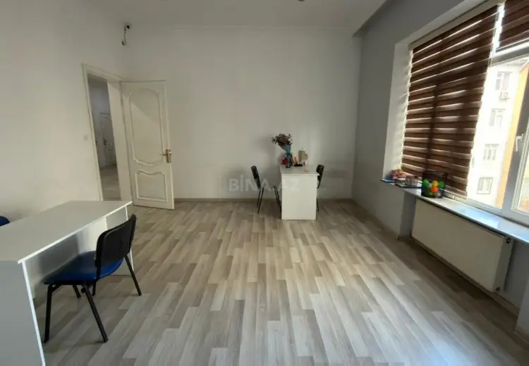 210 m² Obyekt / Ofis Kirayə (aylıq), Nərimanov, Bakı