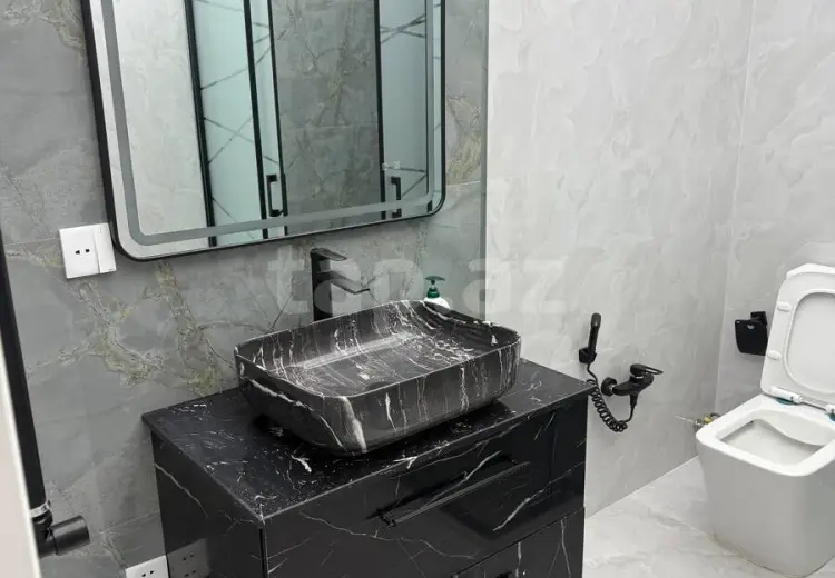 3 otaqlı mənzil , Bakı