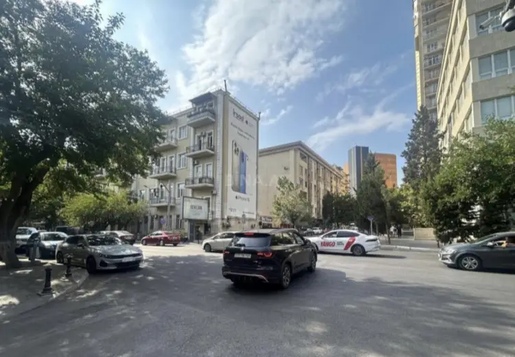 35 m² Obyekt / Ofis Kirayə (aylıq), Nəsimi, Bakı