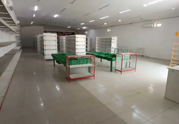 600 m² Obyekt / Ofis Satılır, Müşfiqabad qəs., Qaradağ, Bakı