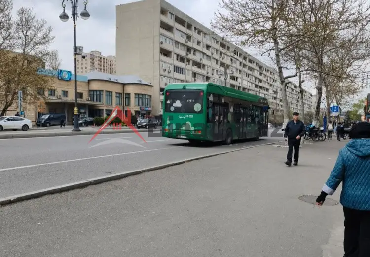 30 m² Obyekt / Ofis Kirayə (aylıq), Bakı