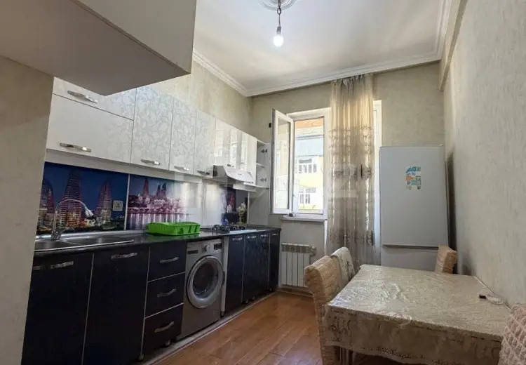 3 otaqlı mənzil , Xırdalan