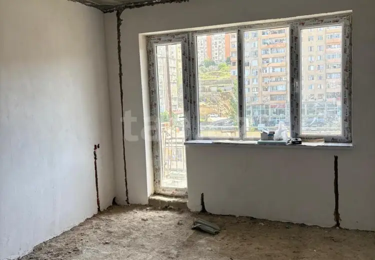 3 otaqlı mənzil , Bakı
